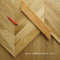 European oak chevron hardwood fishbone flooring